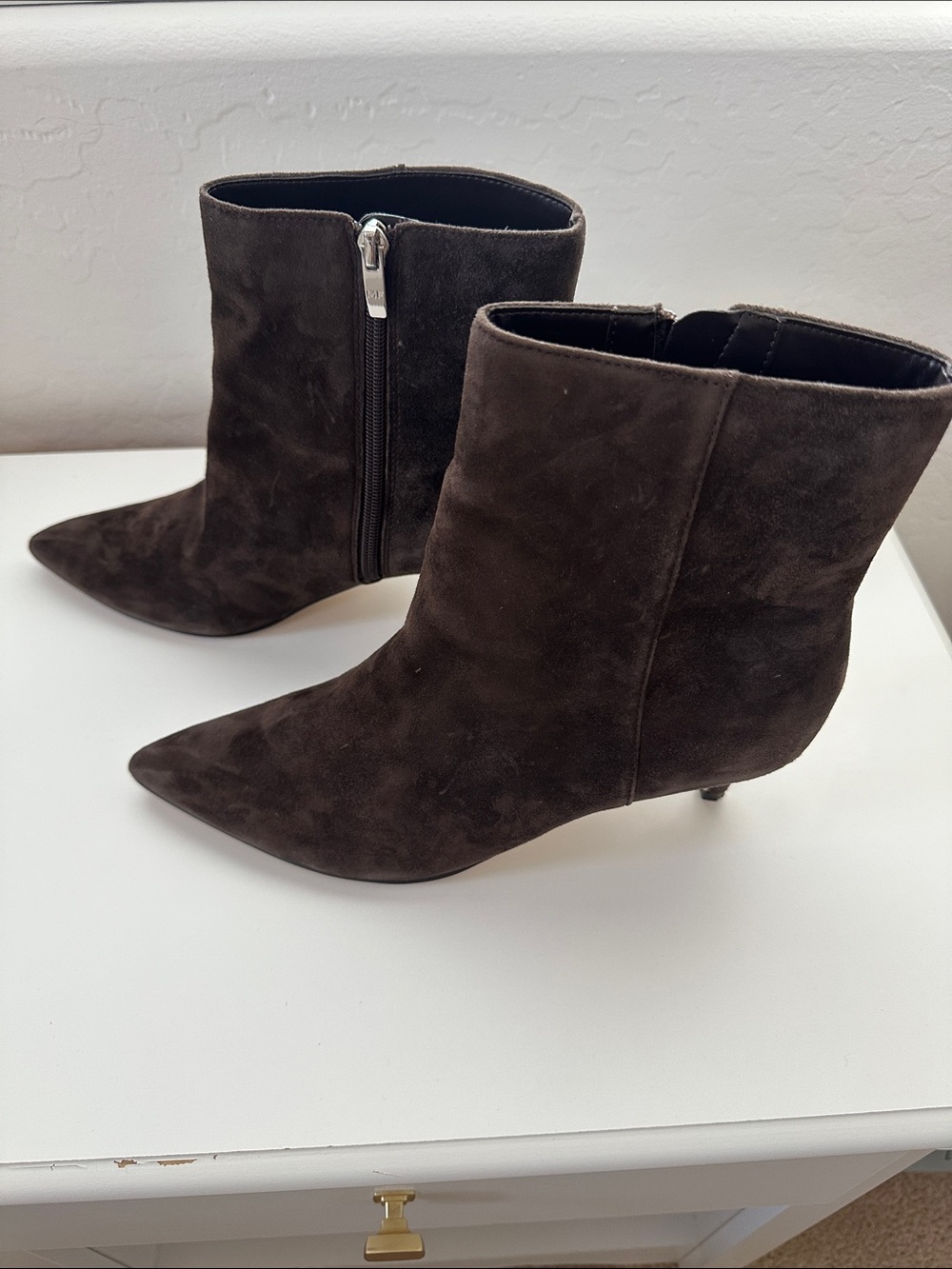 Mark Fisher Suede Pointed-Toe Ankle Booties in Dark Brown Size 9.5 - Picture 5 of 8